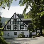 Exclusive Group House In Winterberg In The Forest