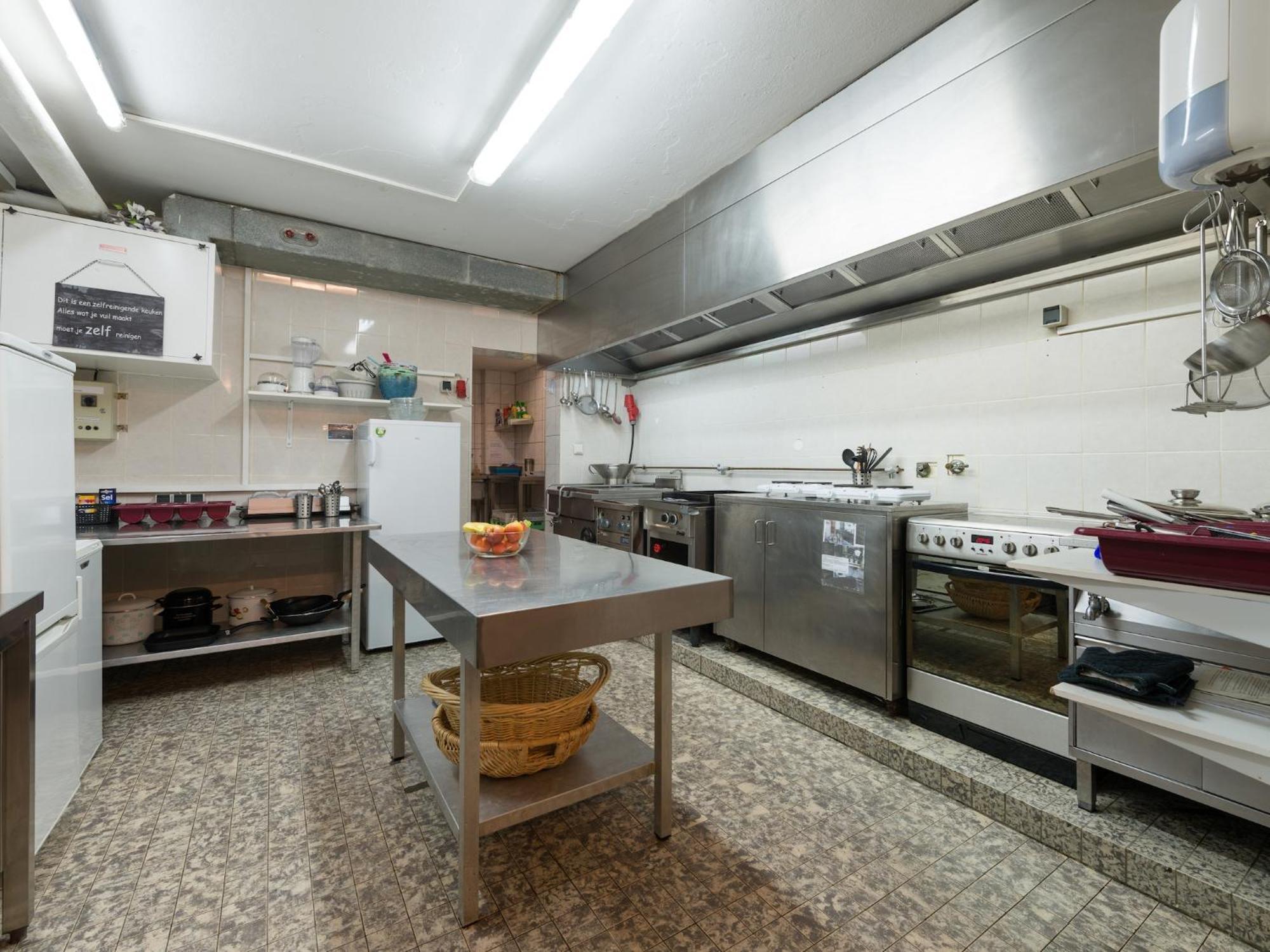 Exclusive Group House In In The Forest Ferienhaus